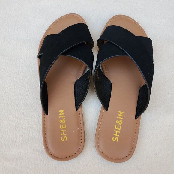 NWOT Shein black and tan flat sandals - Picture 5 of 10